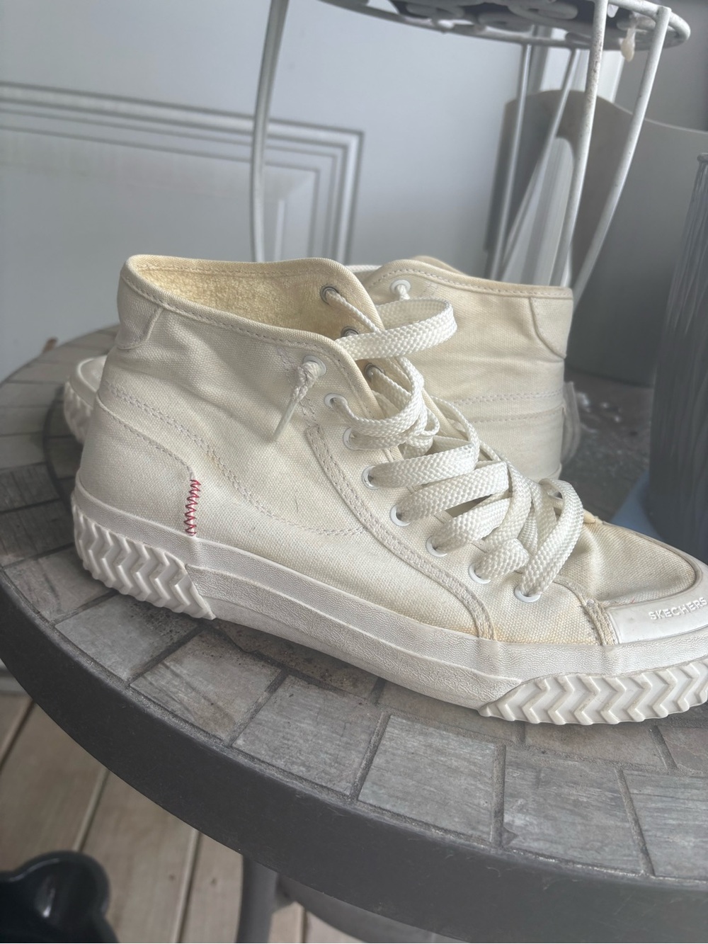 Skechers Cream Off-White High-Top Canvas Sneakers